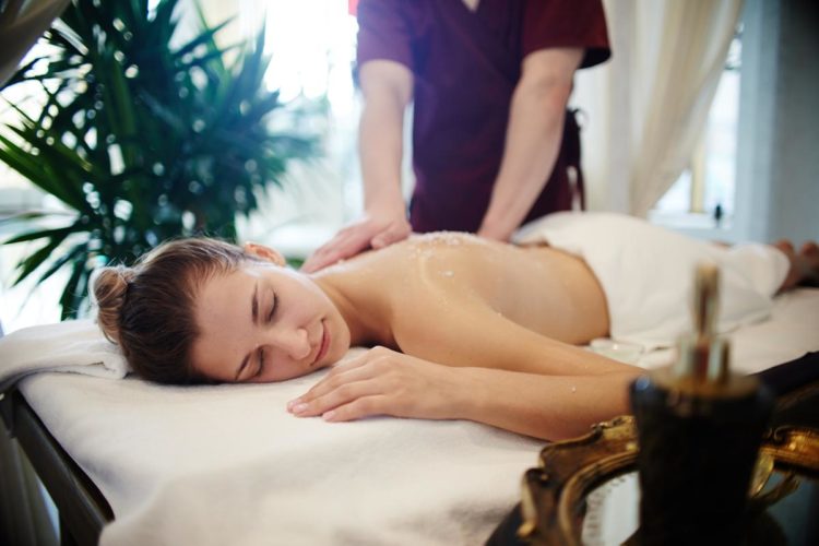 Le massage californien pour un esprit plus sain