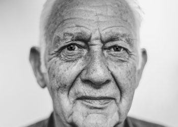 Retrouvez le sourire avec votre service d’aide à domicile